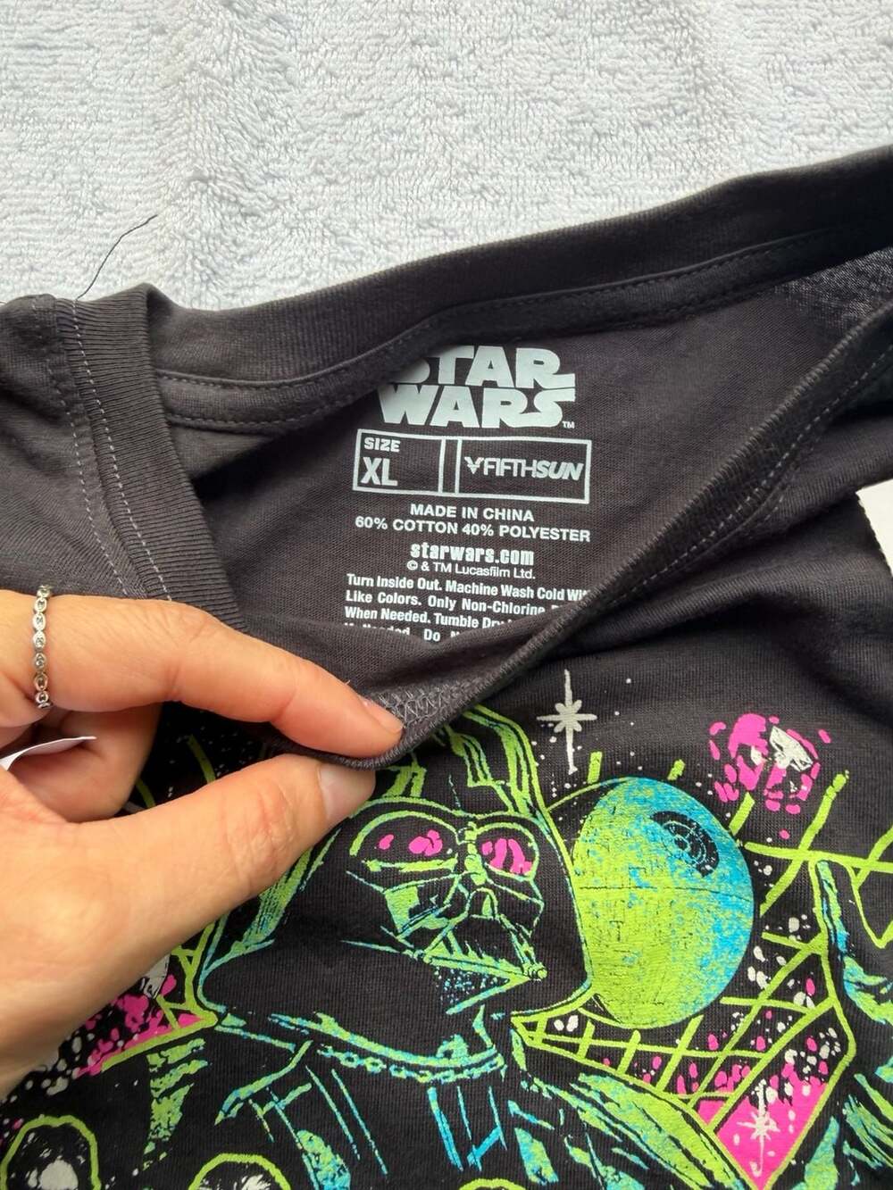 Star Wars Neon Grid Group Long Sleeve T-Shirt  Youth XL NWT - Picture 2 of 3